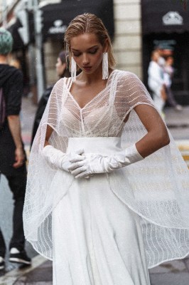 Allada 6 with cape